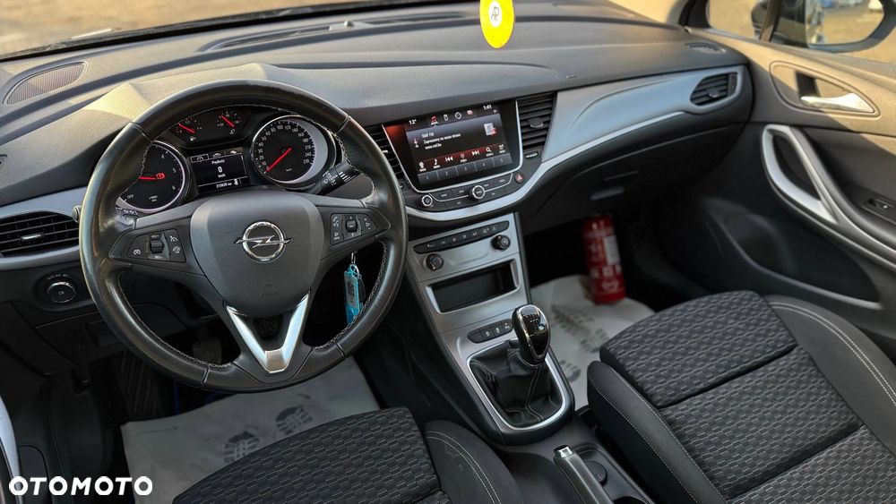 Opel Astra 1.6 CDTI Active - 12