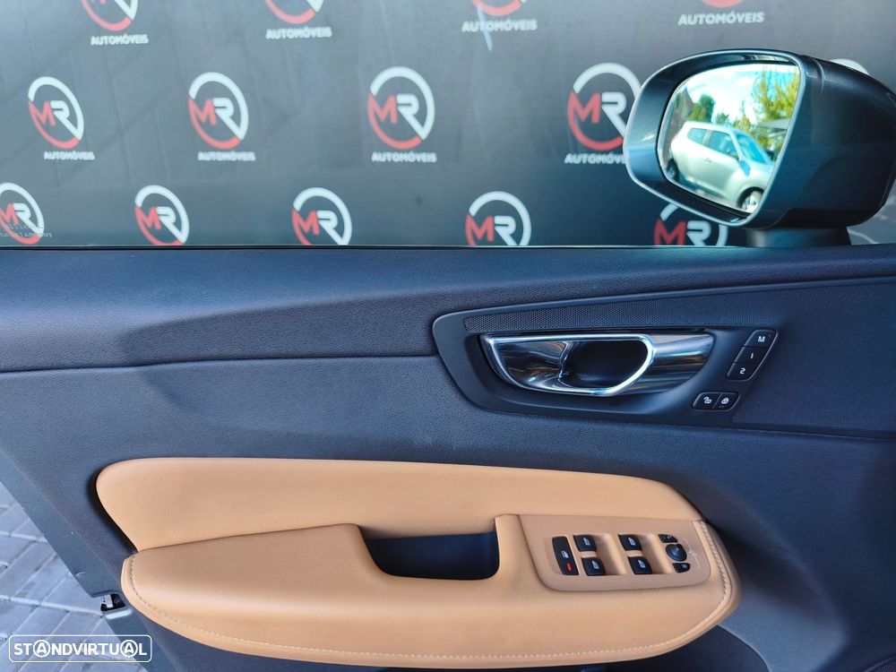 Volvo XC 60 2.0 D4 Inscription Geartronic - 31