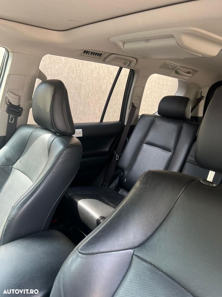 Toyota Land Cruiser 2.8l D-4D 204 CP A/T 7 locuri Luxury AVS Black - 5