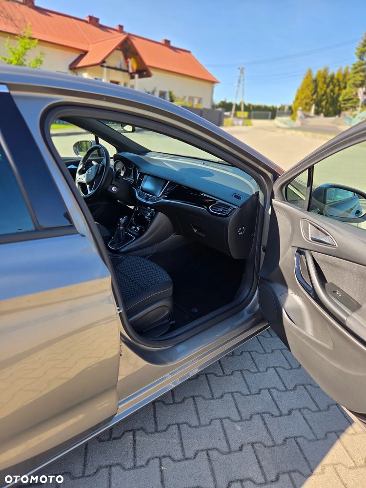 Opel Astra 1.4 T Dynamic - 8