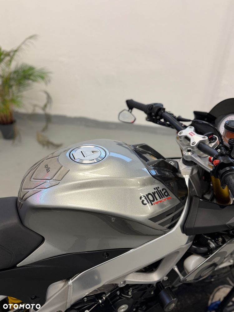 Aprilia Tuono - 13