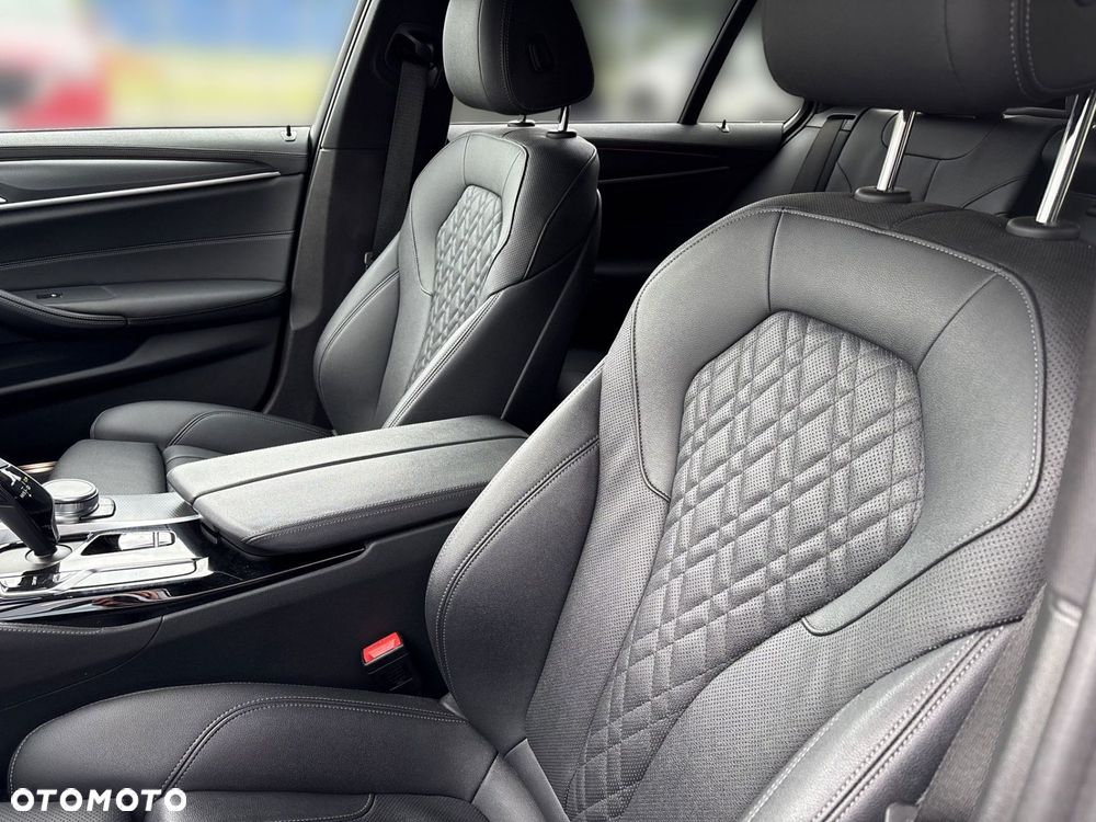 BMW Seria 5 - 11