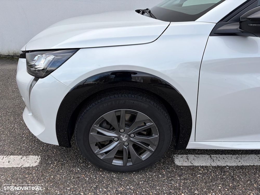 Peugeot e-208 50 kWh Active Pack - 2
