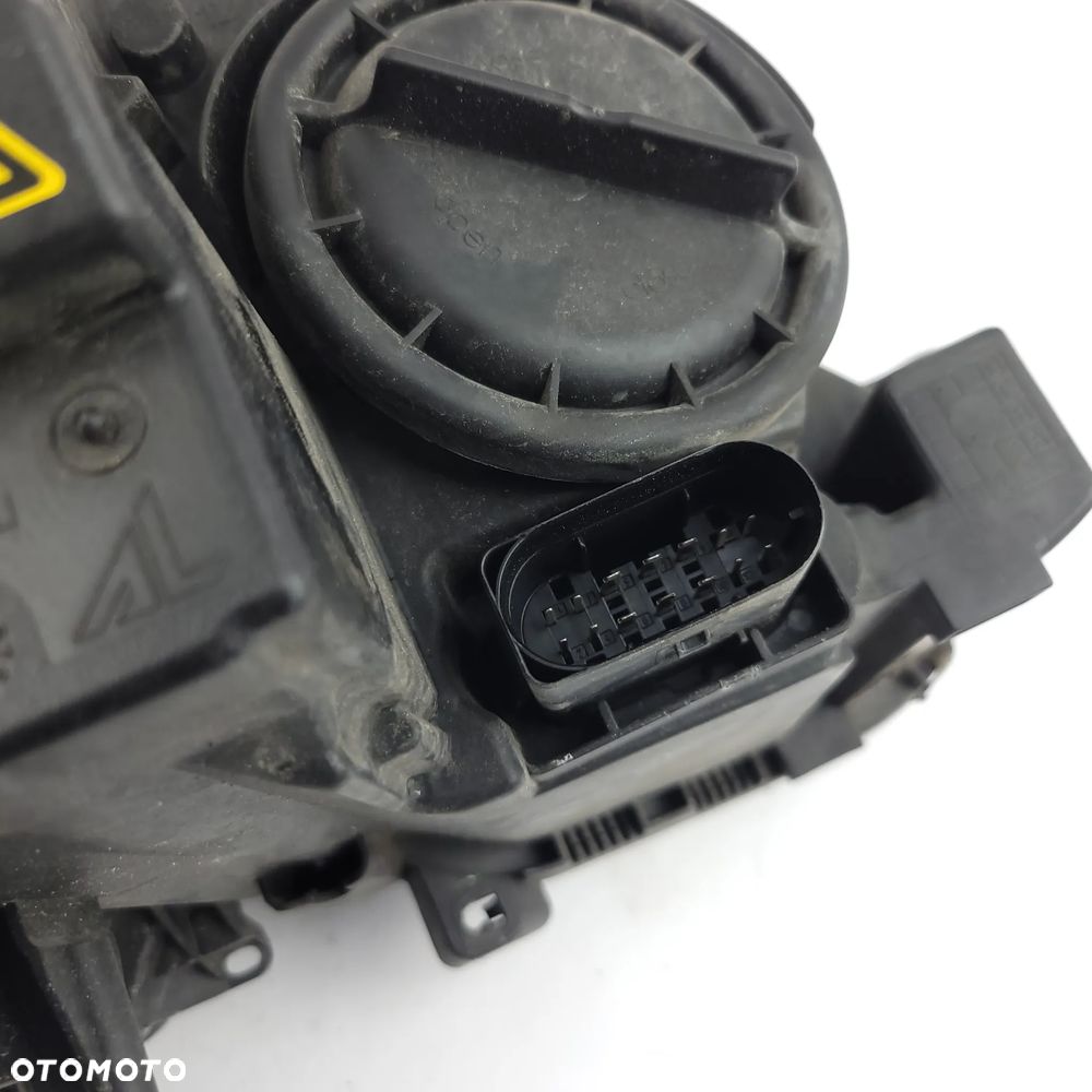 MERCEDES W204 LAMPA PRZEDNIA PRZÓD LEWA XENON NIESKRĘTNY A2048202961 EU - 13