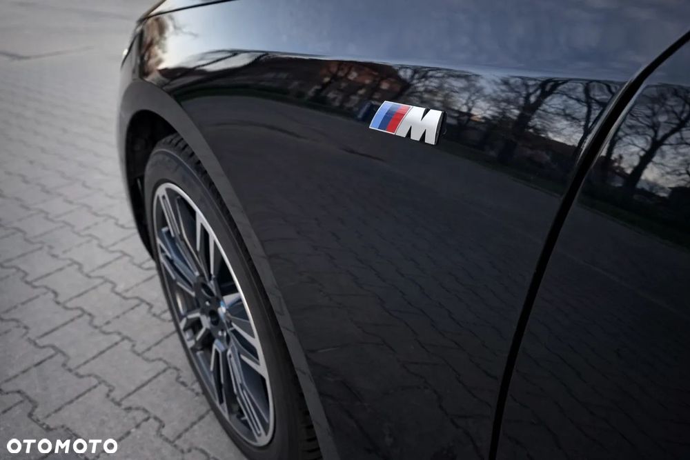 BMW Seria 5 520i mHEV - 7