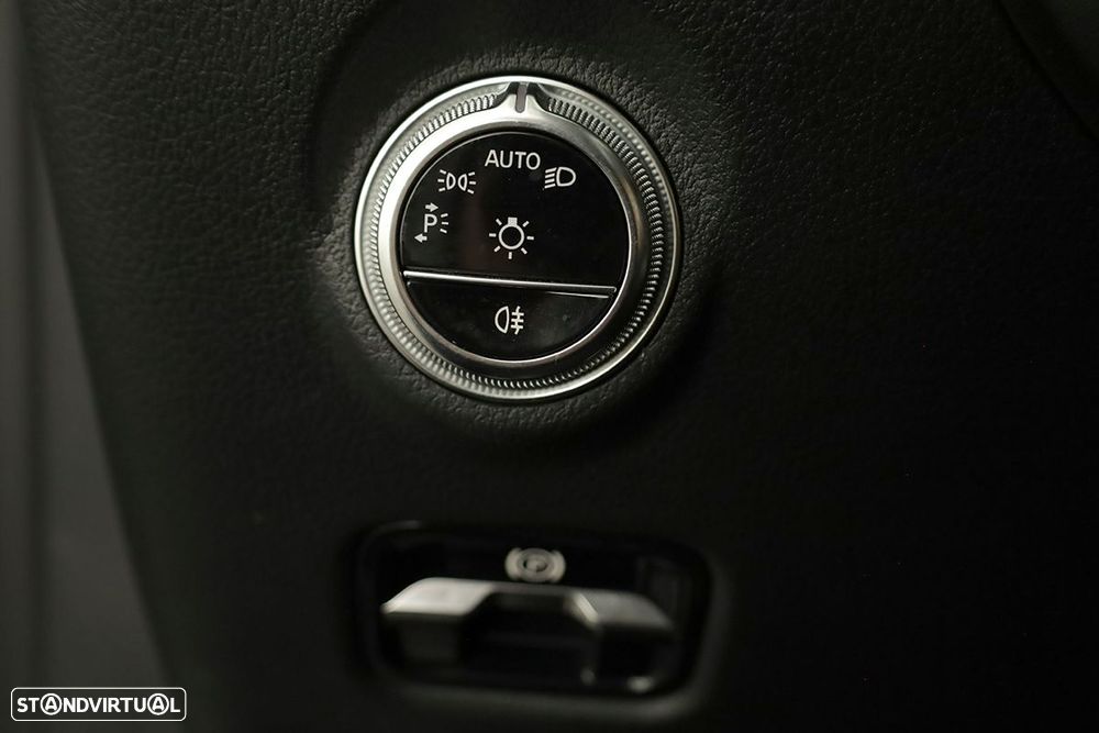 Mercedes-Benz C 300 de - 19