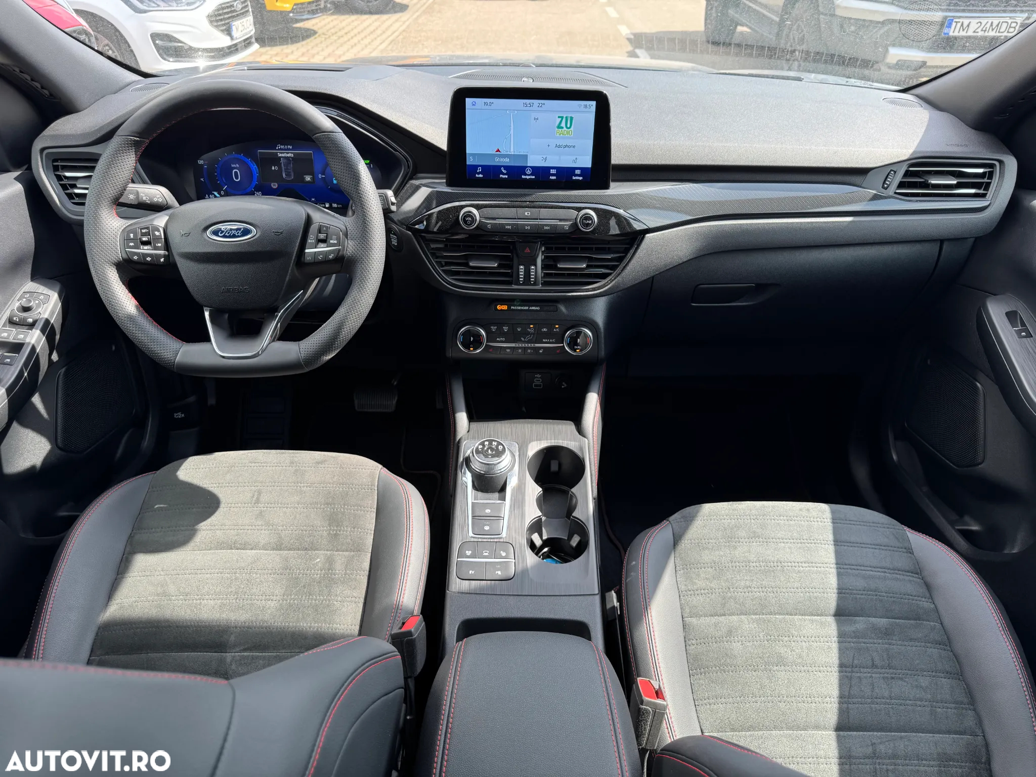 Ford Kuga 2.5 Duratec PHEV ST Line X - 8