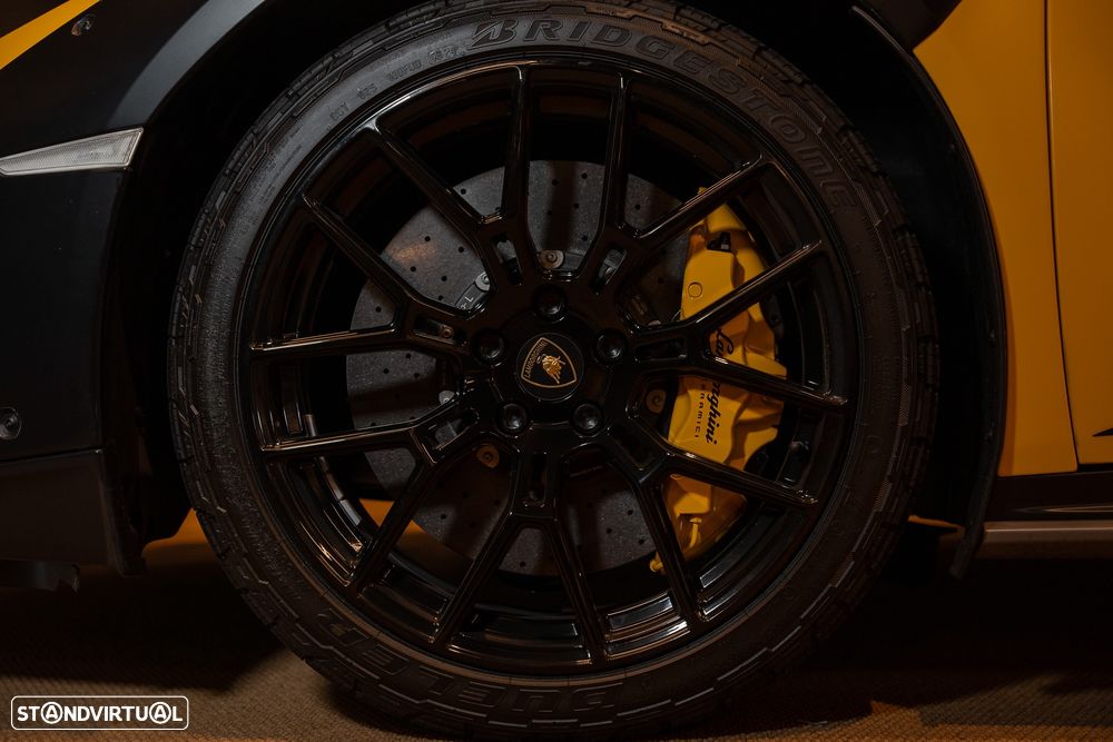 Lamborghini Huracán STerrato - 13
