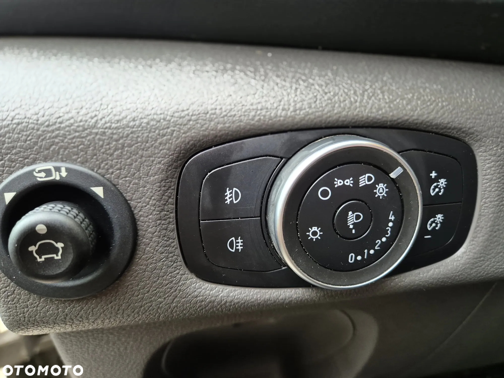 Ford Transit - 23