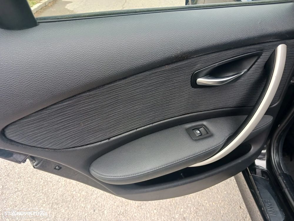 BMW 116 d - 30