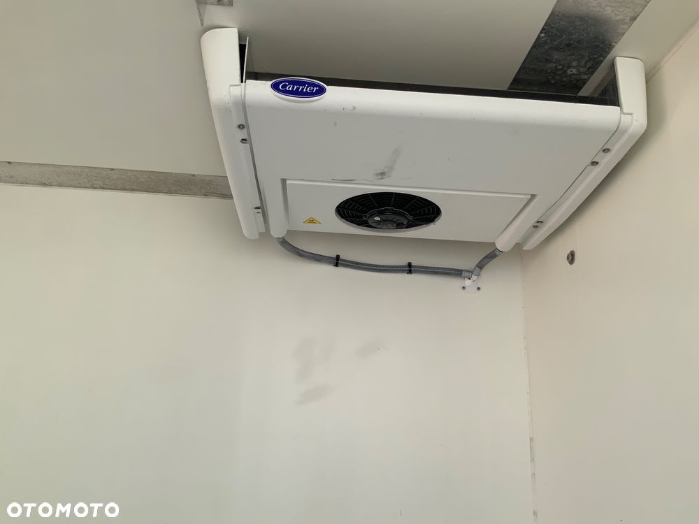 Mercedes-Benz SPRINTER - 23