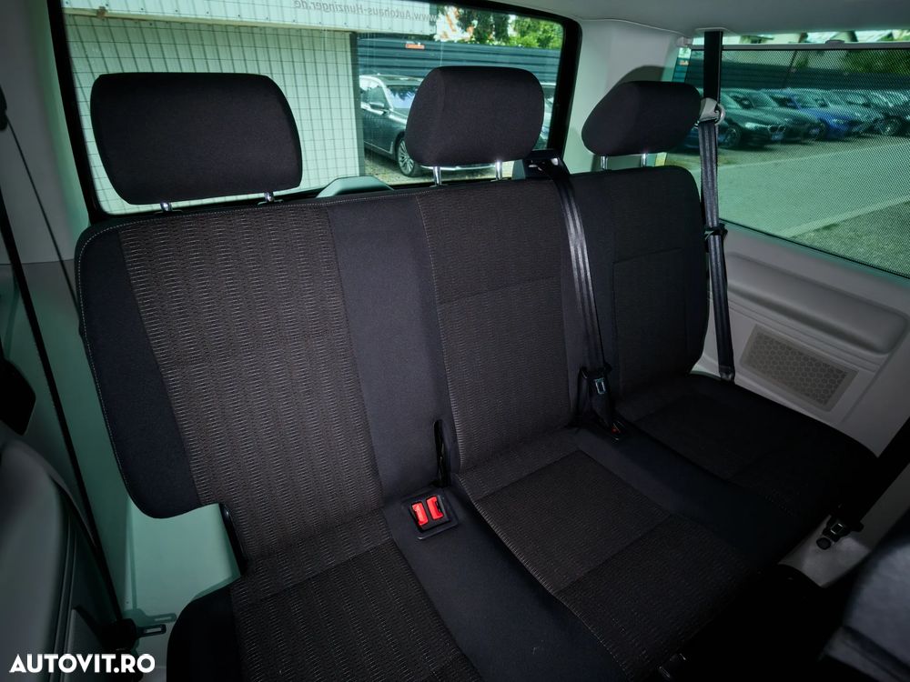 Volkswagen Caravelle KR Comfortline DSG 4M - 31