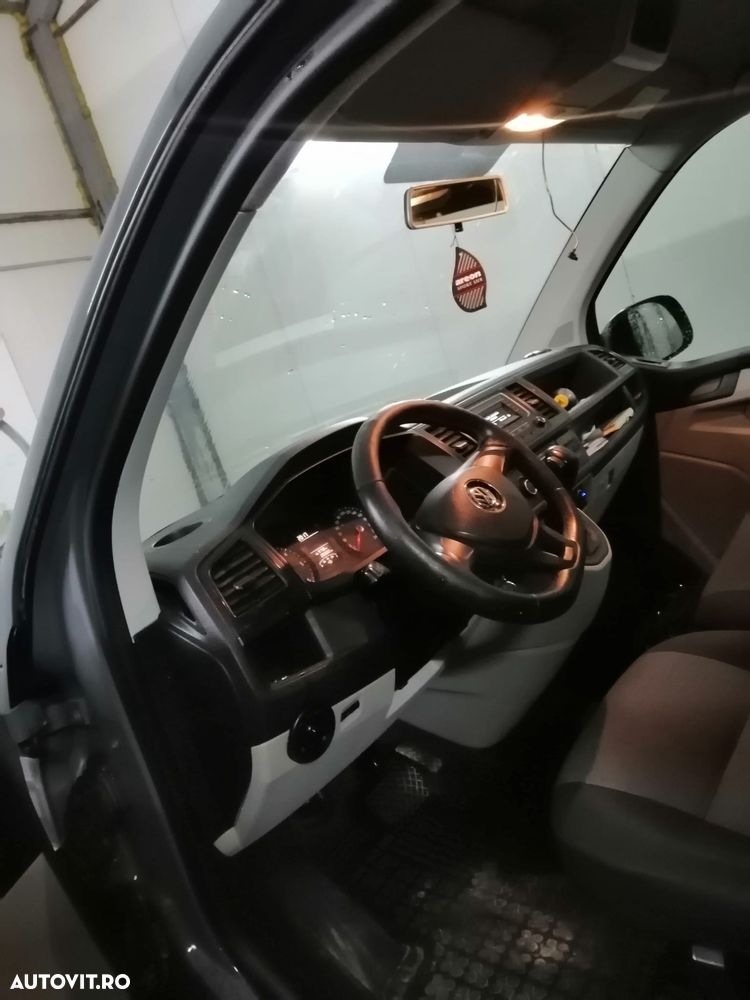Volkswagen Transporter - 3