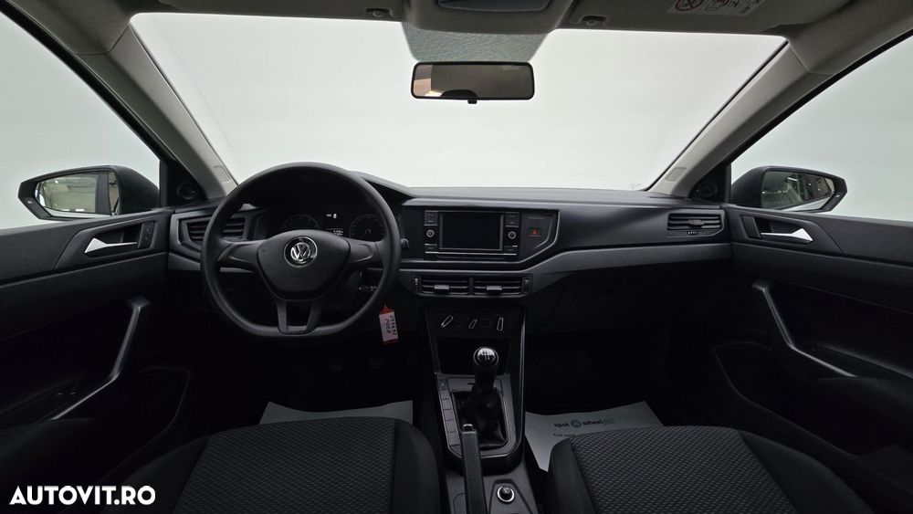 Volkswagen Polo - 15
