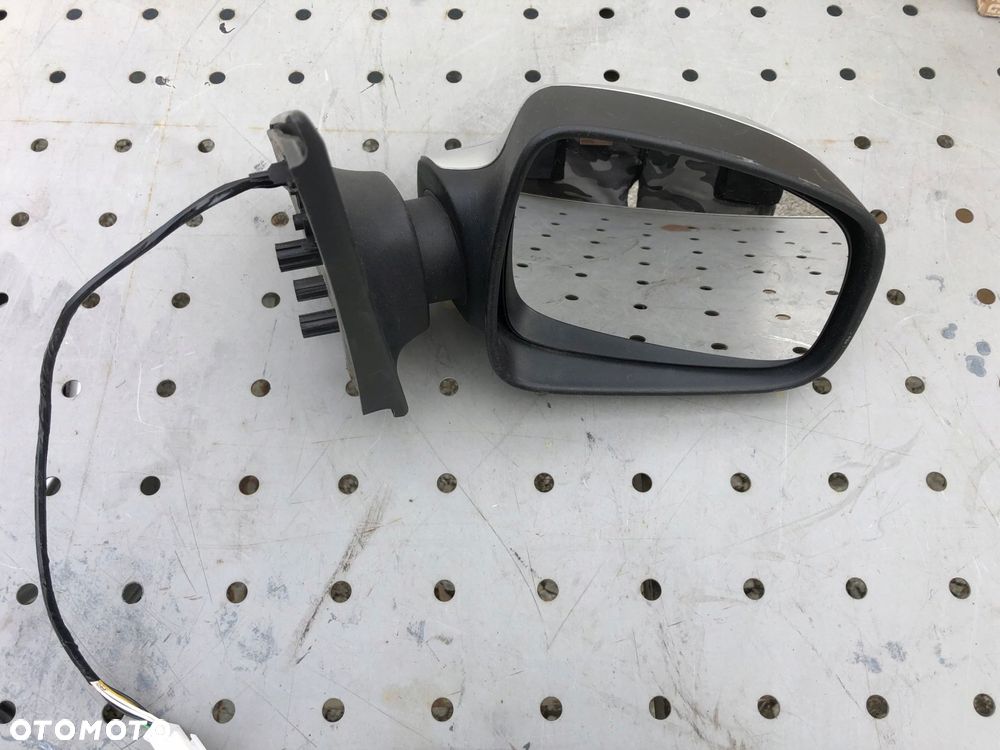 Dacia Logan MCV 2 lusterko prawe 7 pin - 1