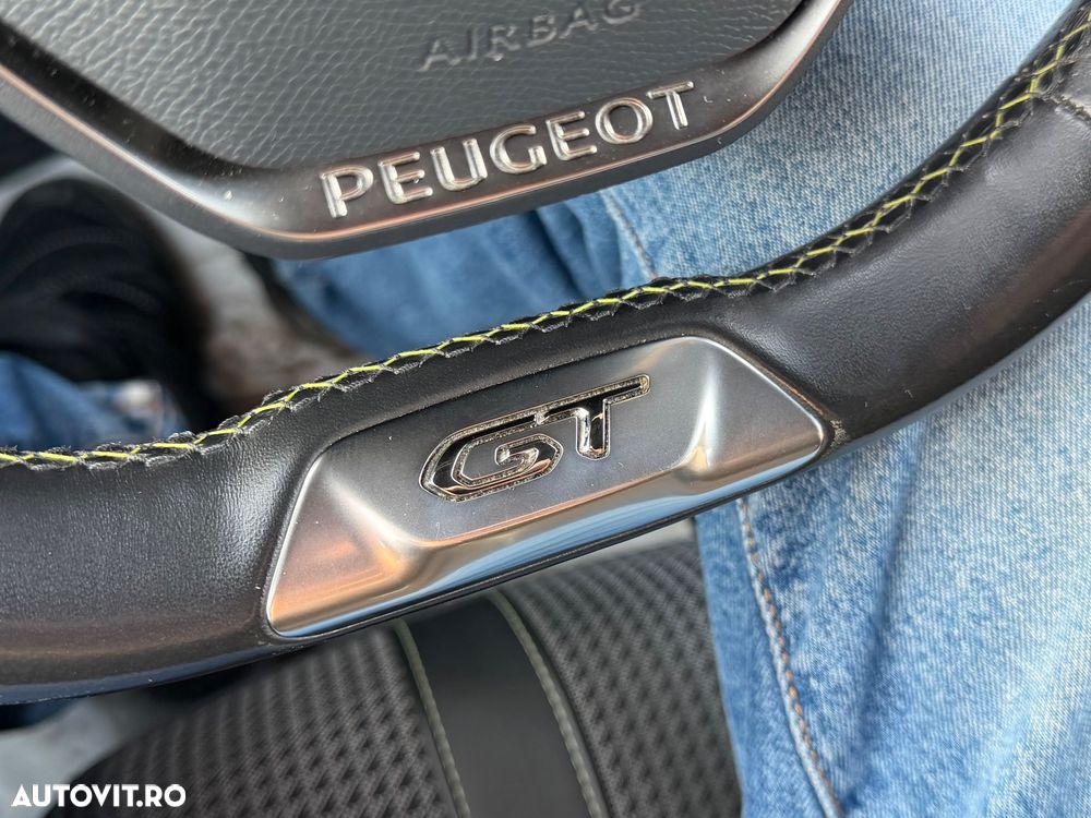 Peugeot 2008 1.5 BlueHDI STT EAT8 GT Line - 25