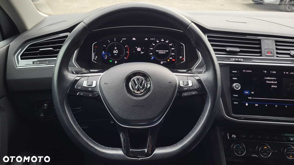 Volkswagen Tiguan - 18
