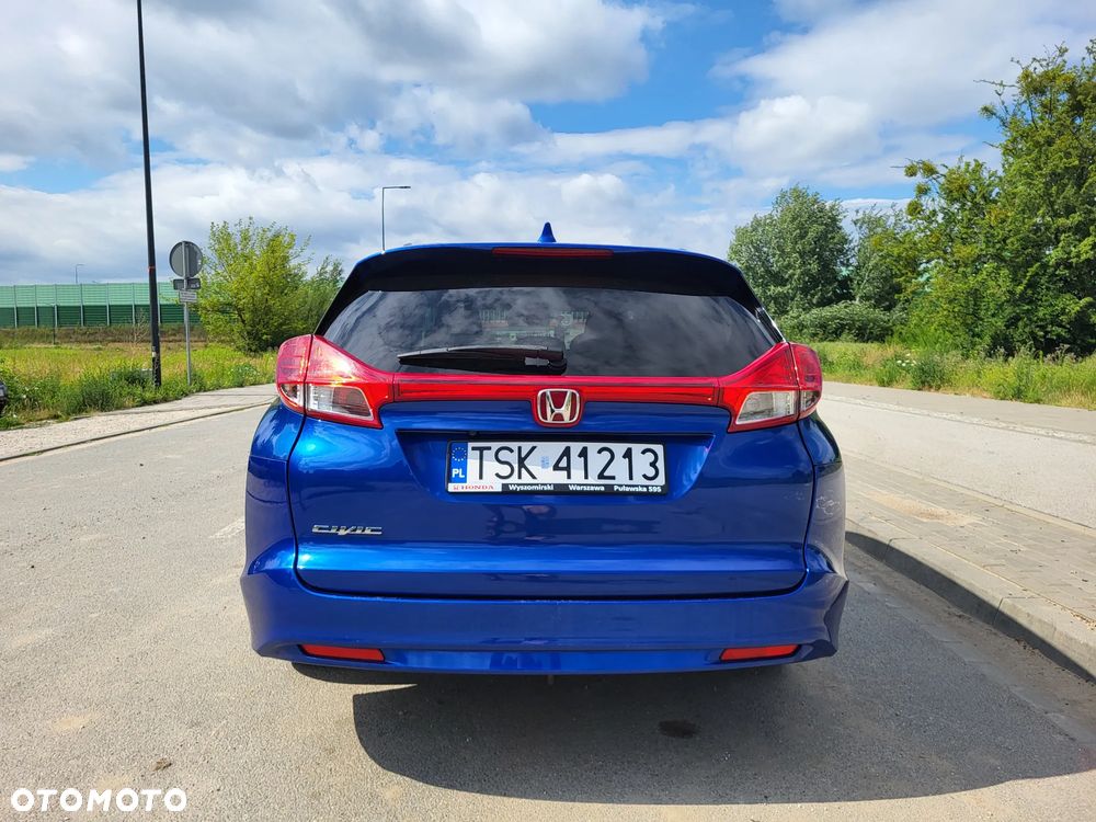 Honda Civic 1.8 Style Edition (Honda Connect+) - 6