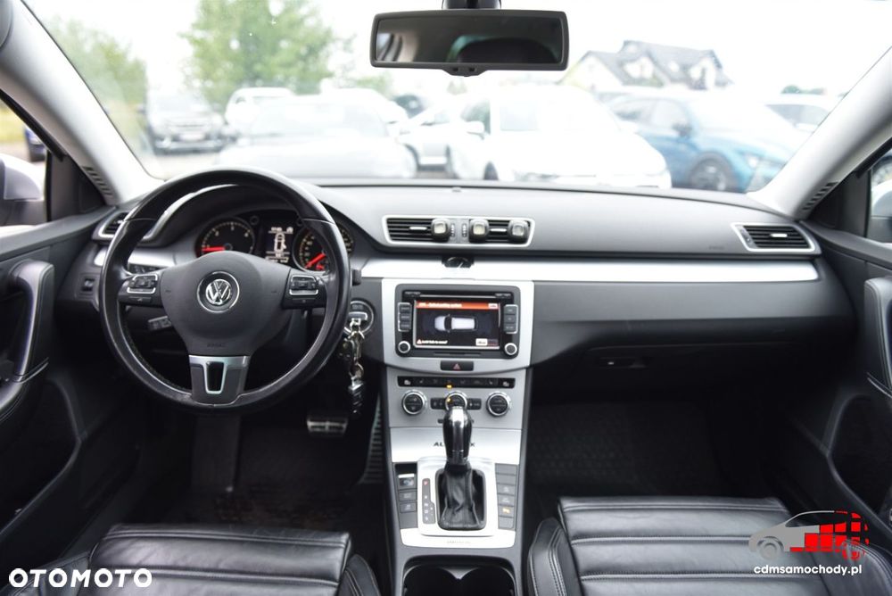Volkswagen Passat Alltrack - 18