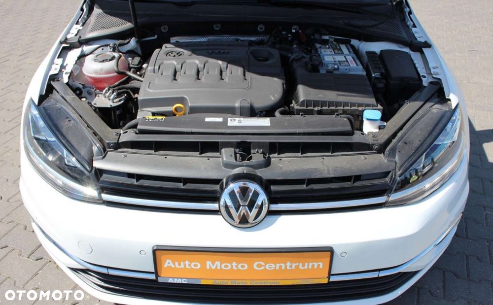 Volkswagen Golf - 19