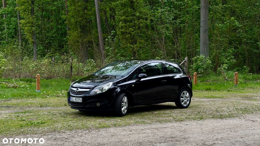 Opel Corsa 1.2 16V Enjoy - 1