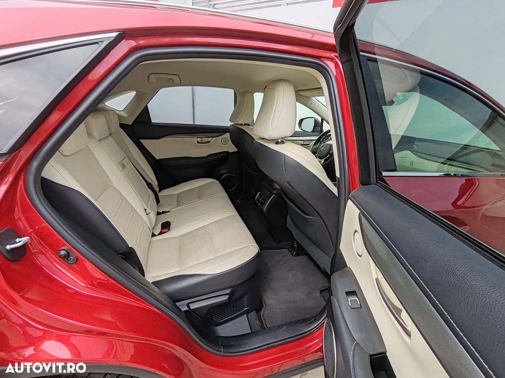 Lexus Seria NX - 9