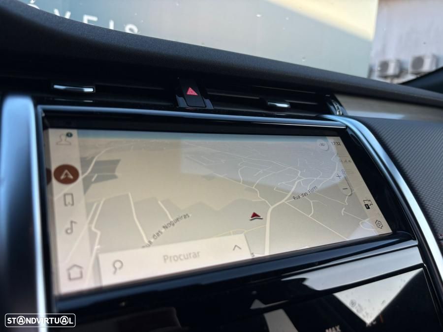 Land Rover Discovery Sport - 12