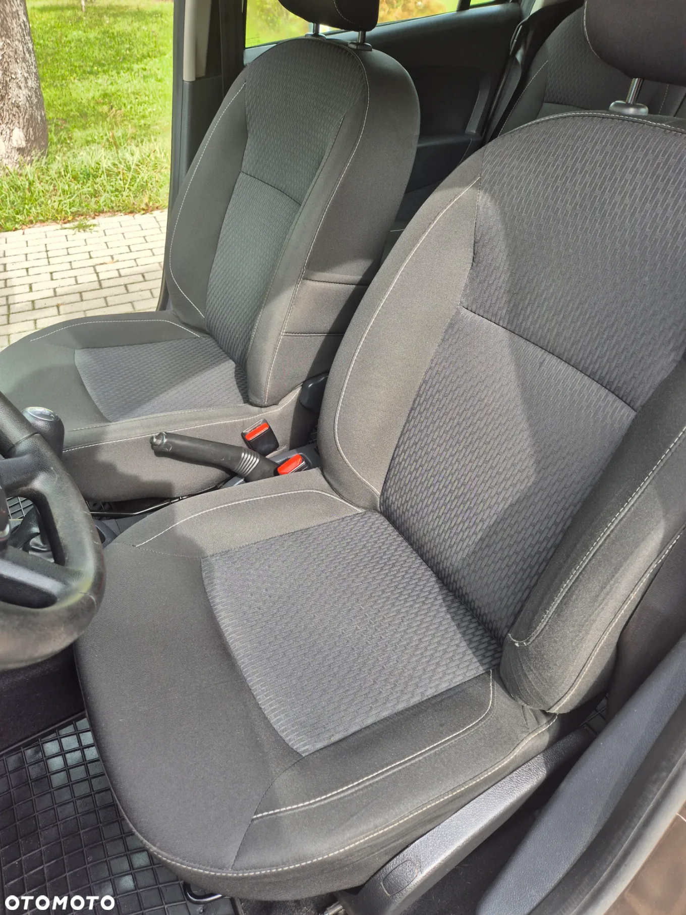 Dacia Logan MCV SCe 75 Laureate - 16
