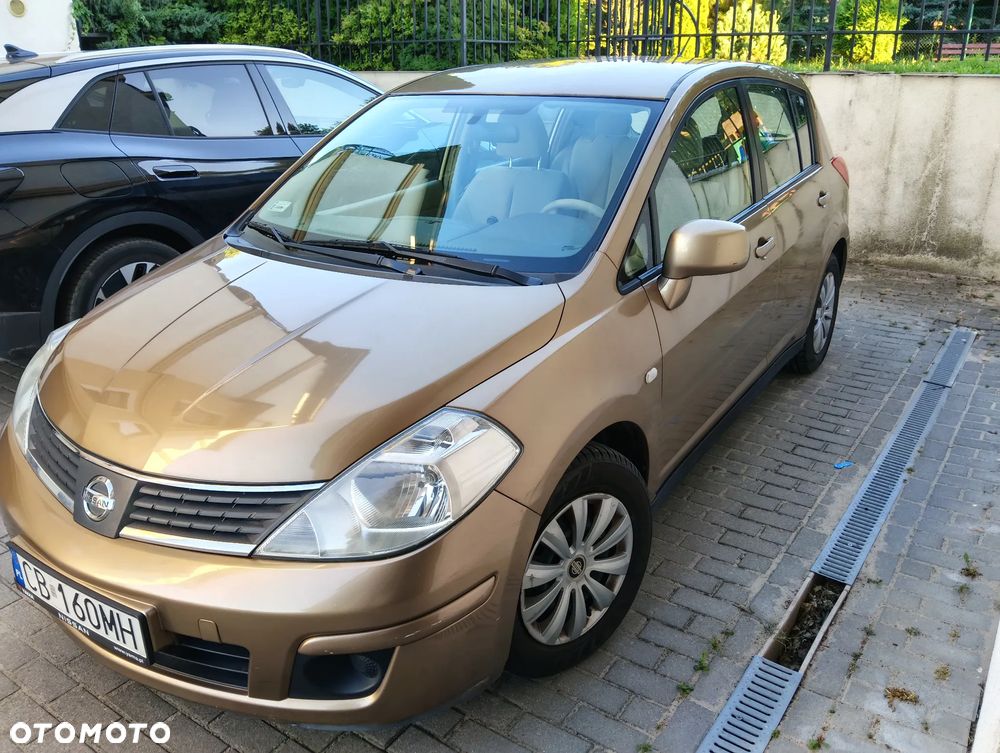 Nissan Tiida 2008 photo 3
