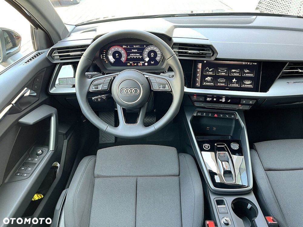 Audi A3 Sportback - 16