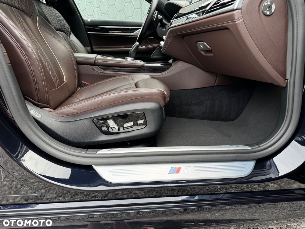 BMW Seria 7 730Ld sport - 22