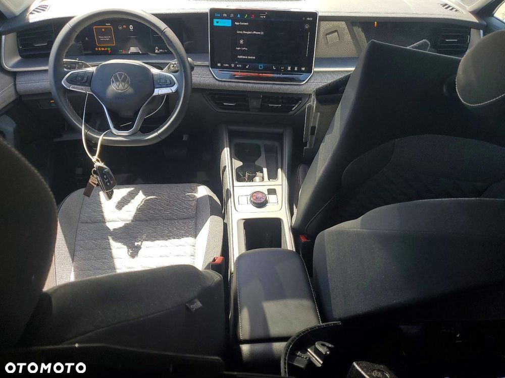 Volkswagen Tiguan - 9