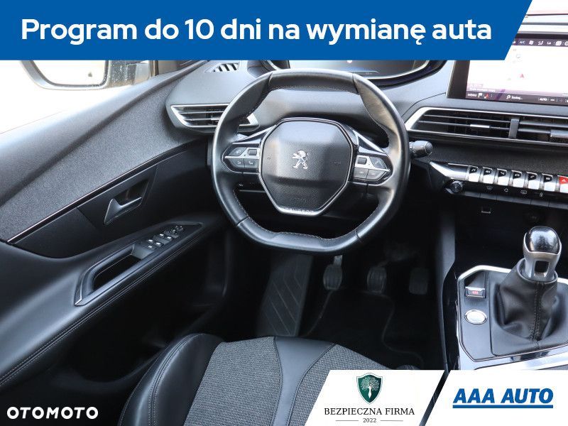 Peugeot 3008 - 9