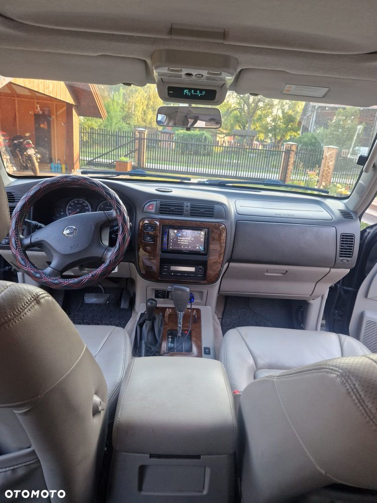 Nissan Patrol - 4