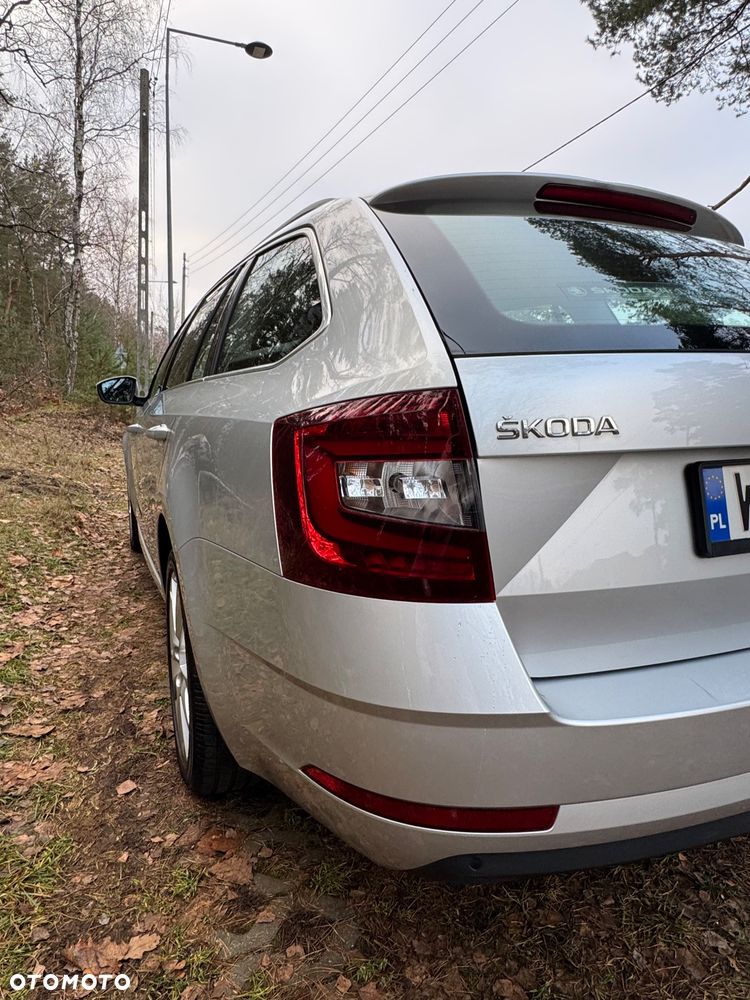 Skoda Octavia 2.0 TDI Drive DSG - 8