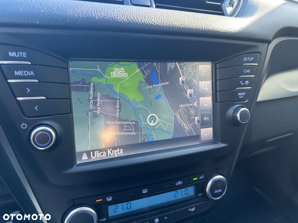 Toyota Avensis 1.8 Selection - 16