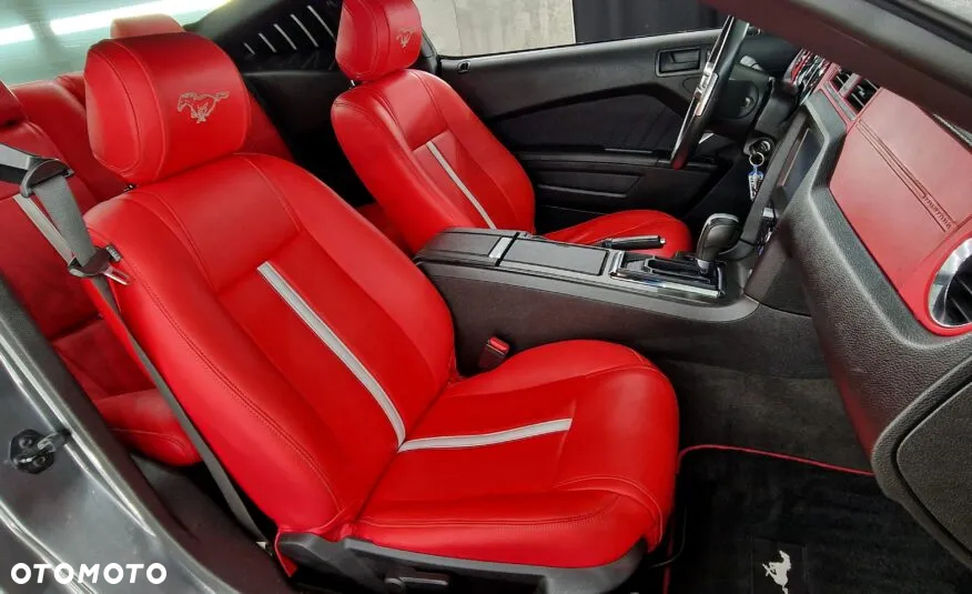 Ford Mustang 3.7 V6 Premium - 30