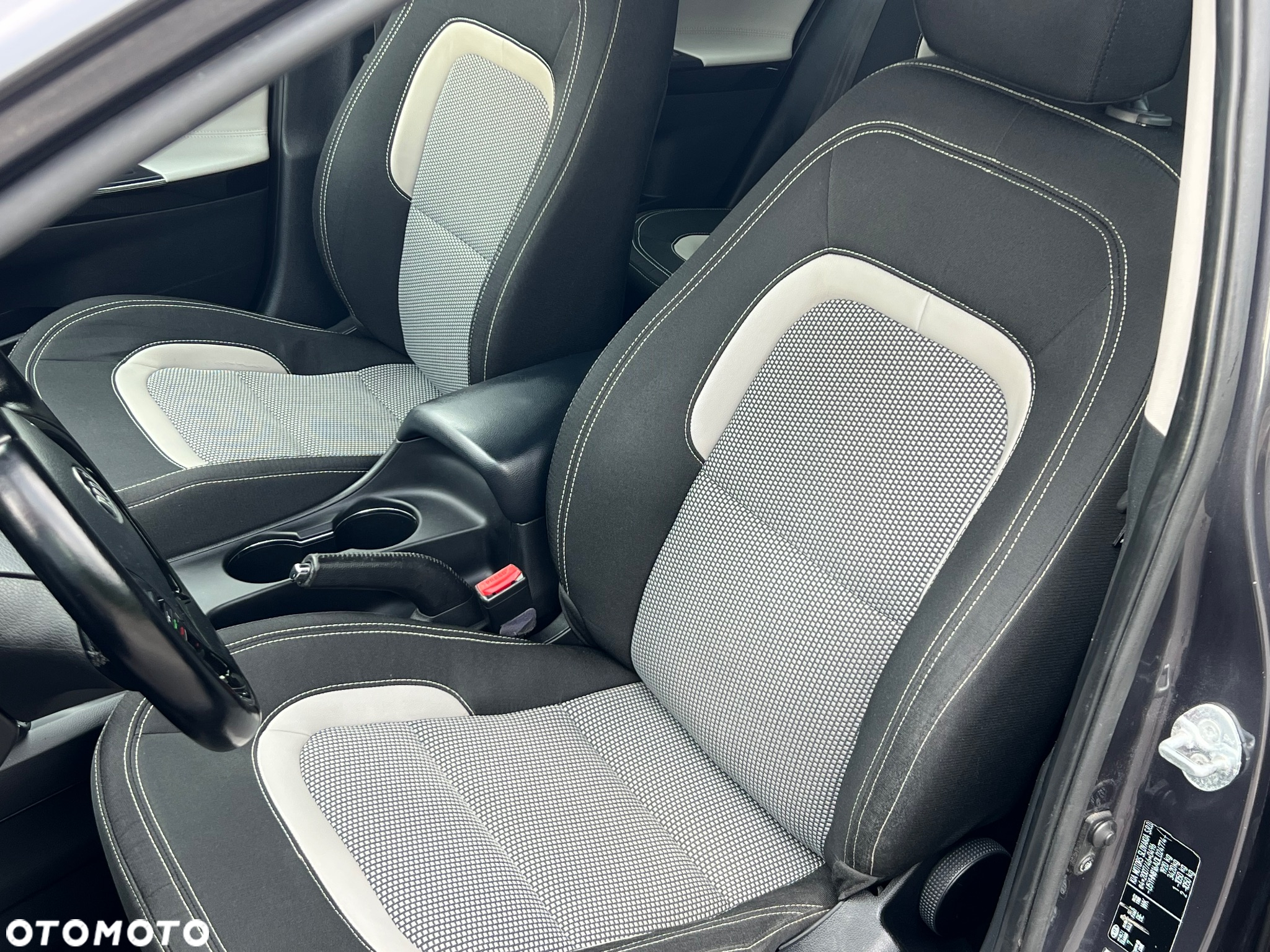 Kia Ceed Cee'd 1.6 CRDi L - 24