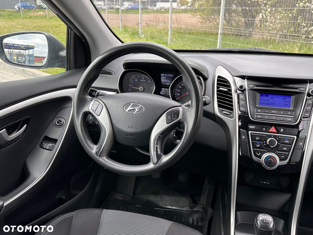 Hyundai i30 1.6 CRDi Classic - 14