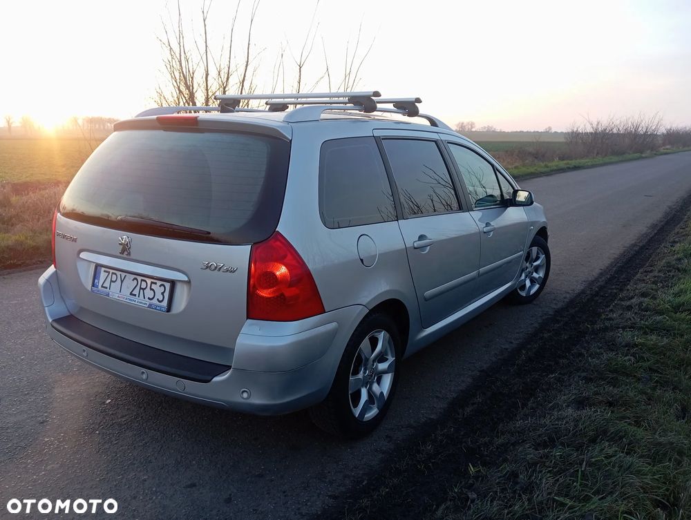 Peugeot 307 SW 110 OXYGO - 8
