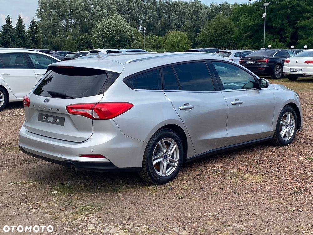 Ford Focus 1.5 EcoBoost Trend Edition Business - 11