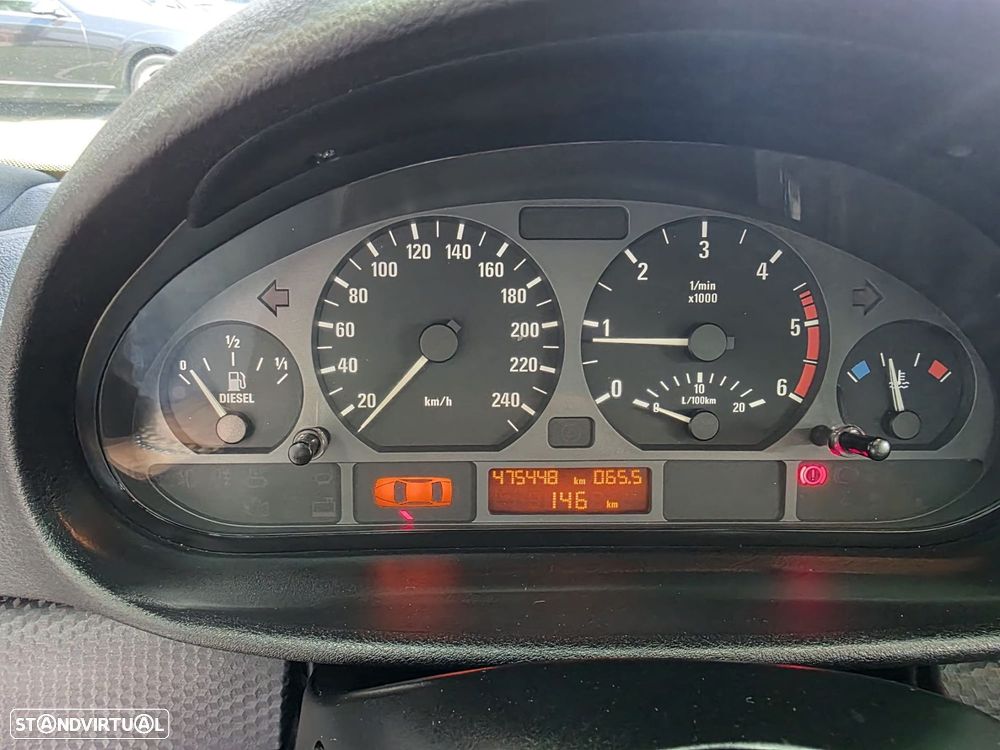 BMW 320 d Sport - 8