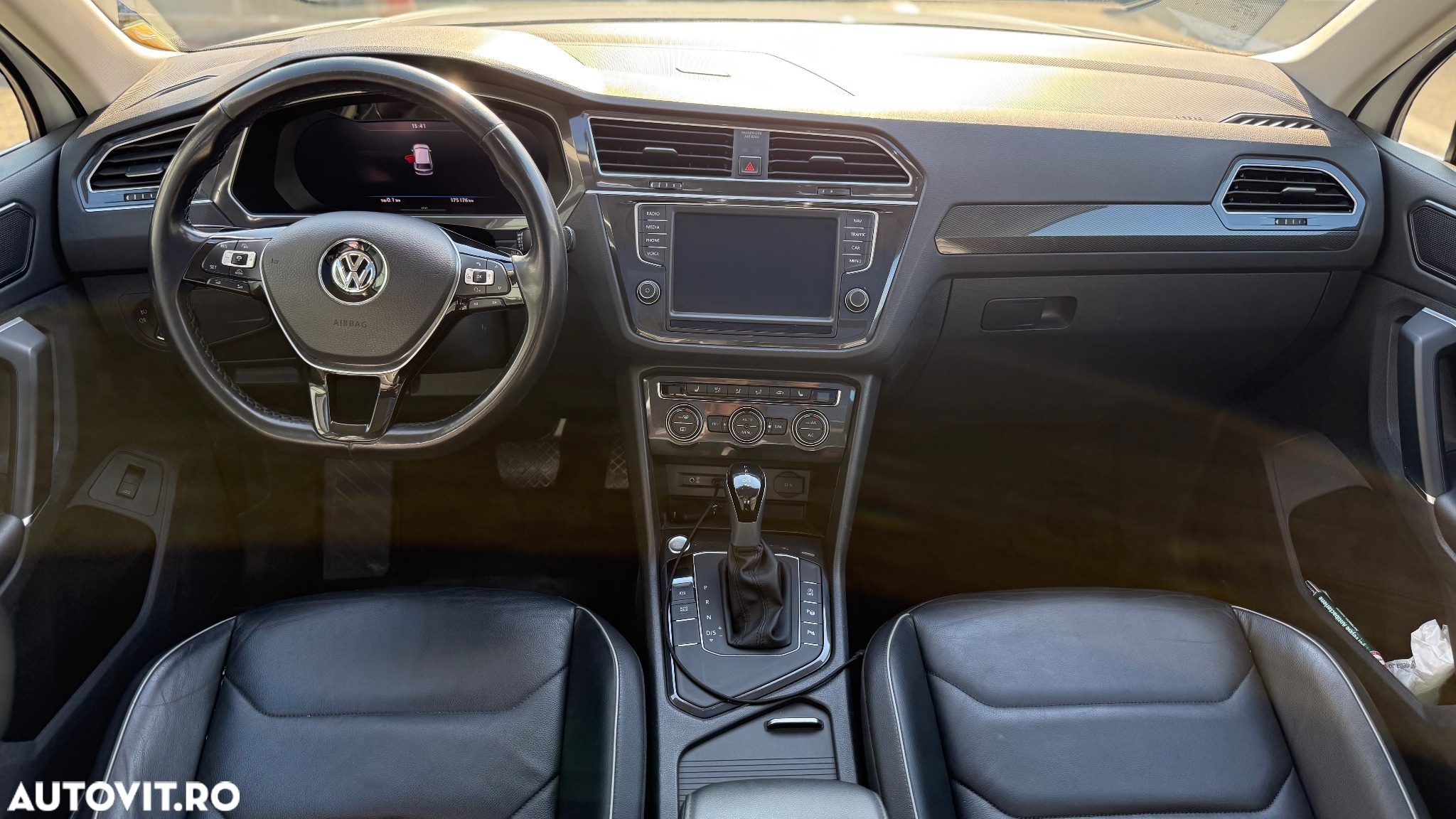 Volkswagen Tiguan 2.0 TDI SCR DSG Elegance - 8