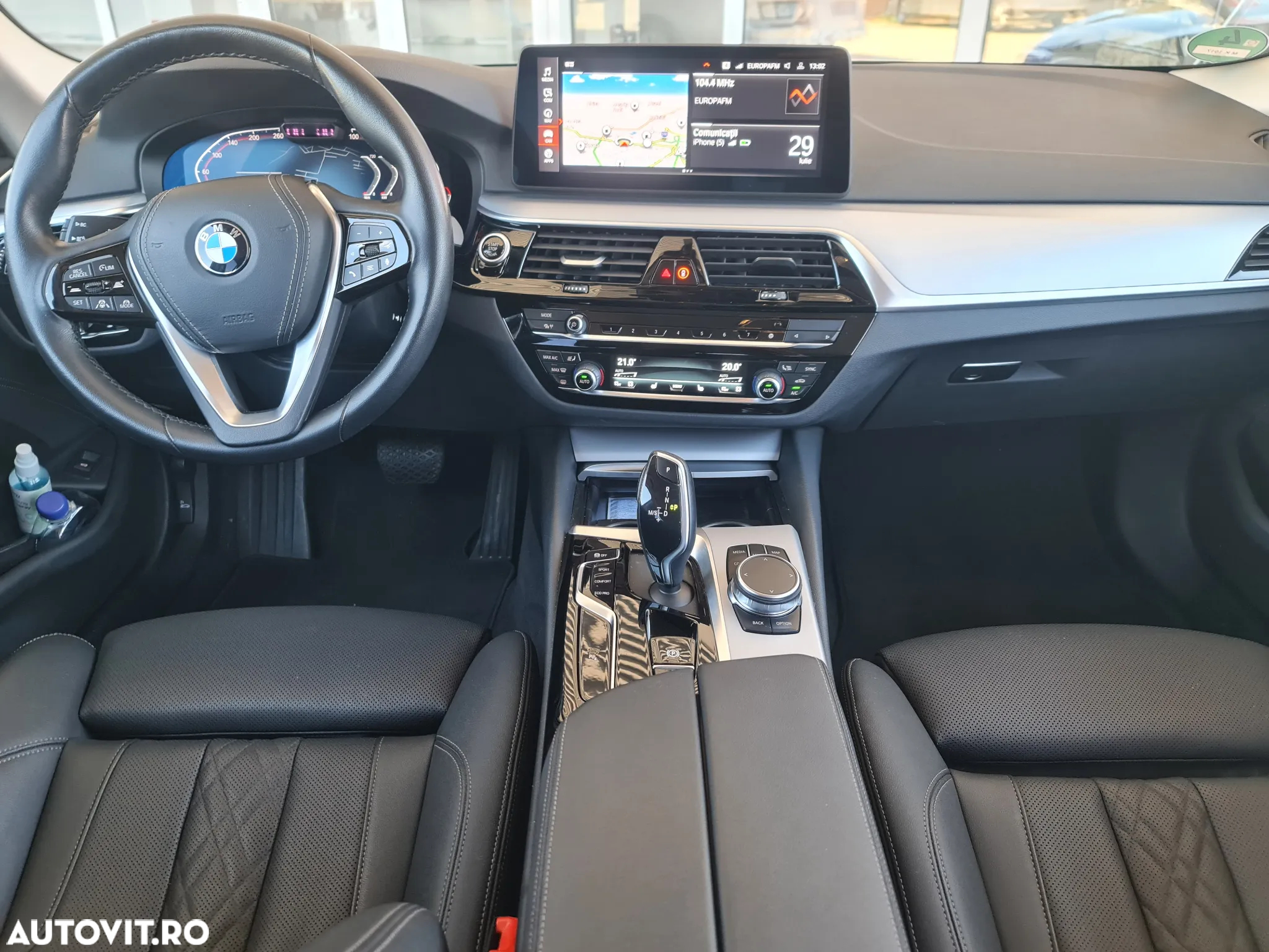 BMW Seria 5 530d xDrive Touring Aut. - 13