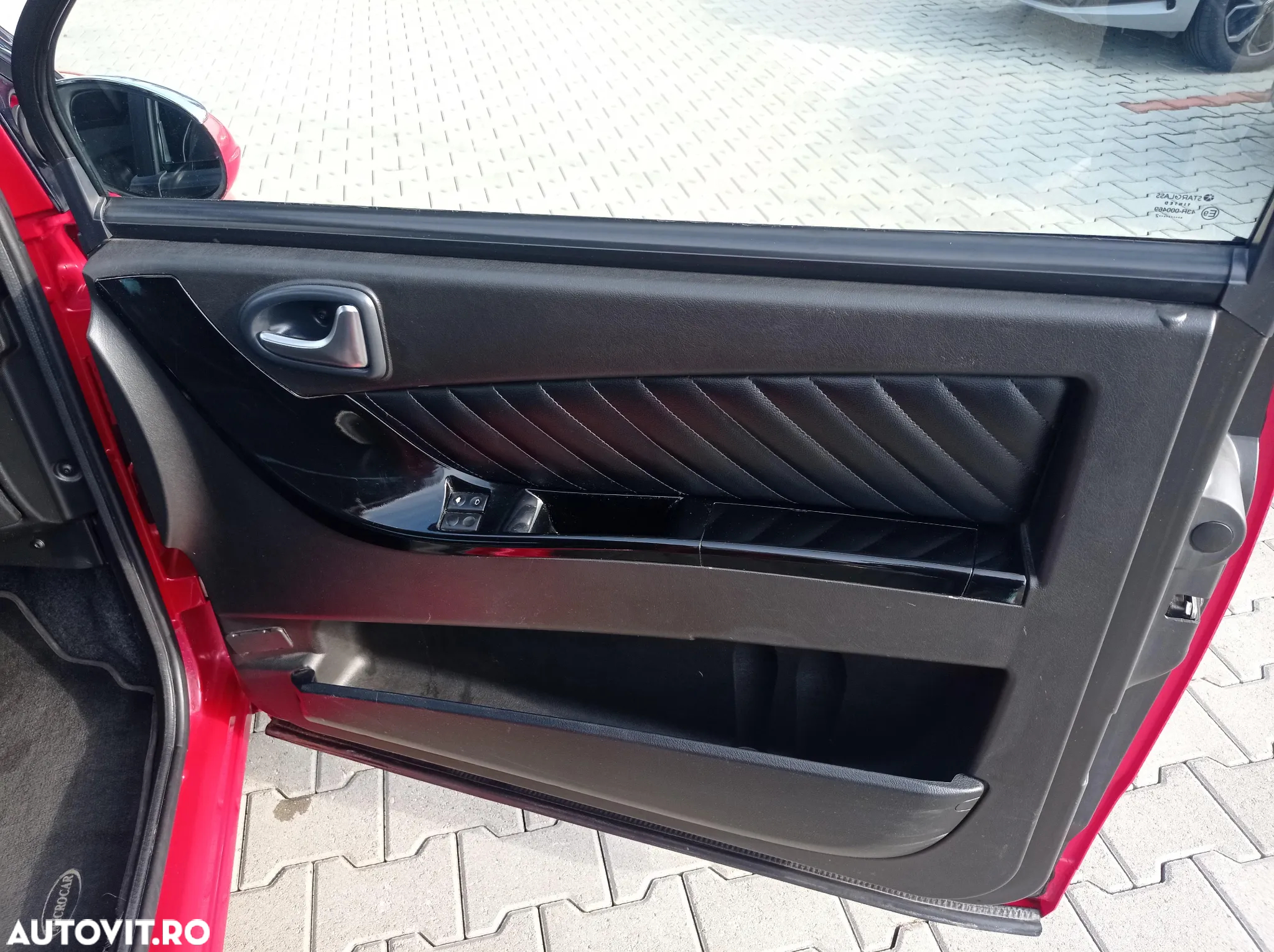 Microcar M8 - 12