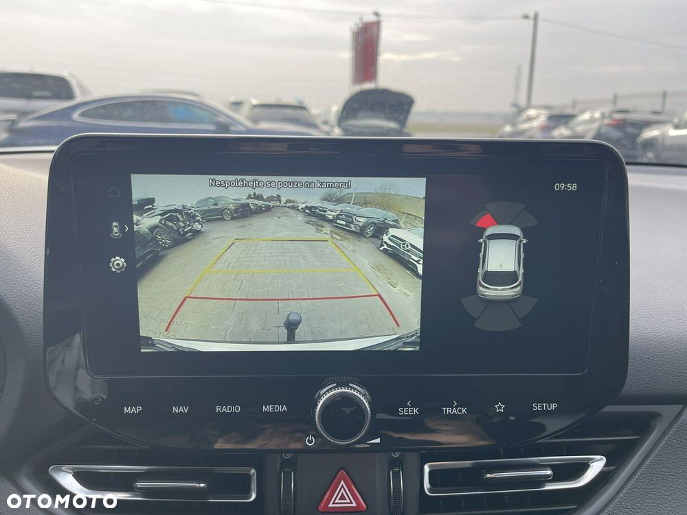 Hyundai i30 1.5 DPI Comfort - 9