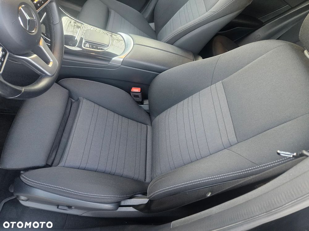 Mercedes-Benz GLC 300 e 4-Matic - 13