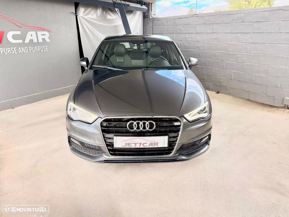 Audi A3 Sportback 1.6 TDI S-line S tronic - 4