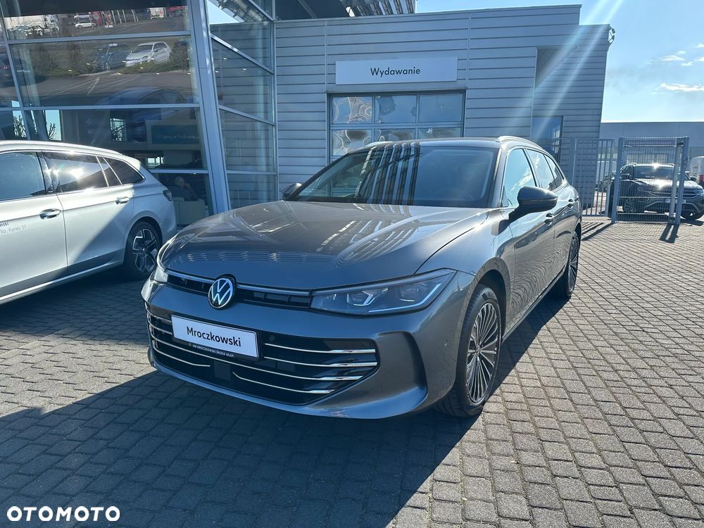 Volkswagen Passat 1.5 TSI EVO Elegance DSG - 8