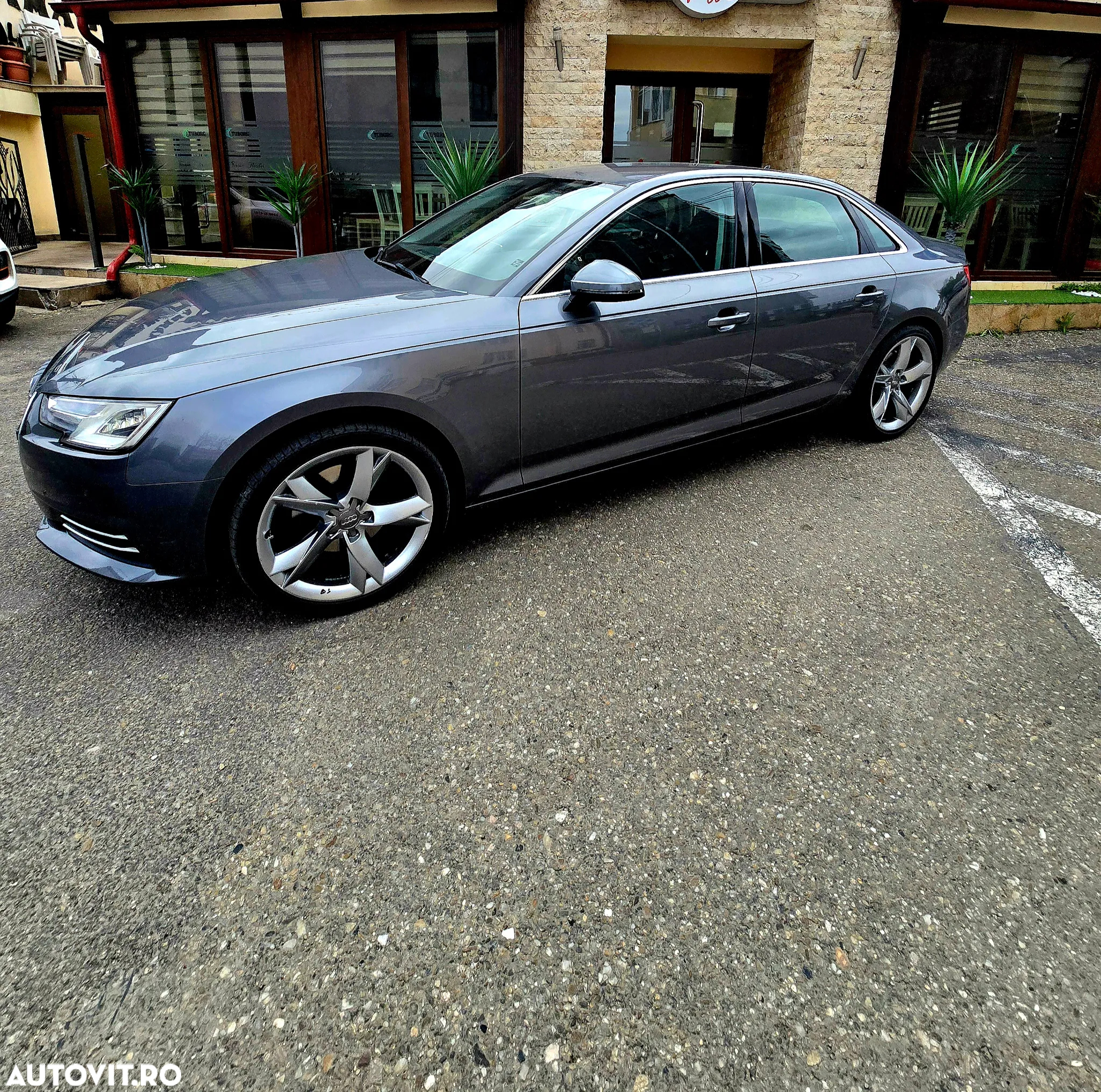 Audi A4 Avant 2.0 40 TFSI MHEV S tronic Basic - 3
